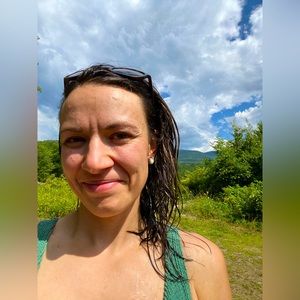 Meet your Posher, Adeline